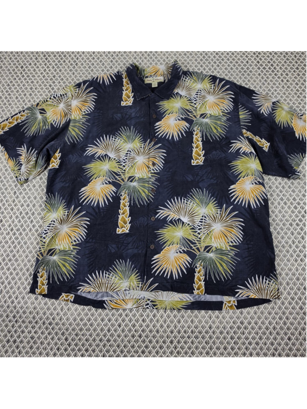 Tommy Bahama 100% Silk Hawaiian Camp Shirt Palm Tree Print XXL